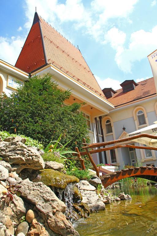 Hotel Prezident Palić المظهر الخارجي الصورة