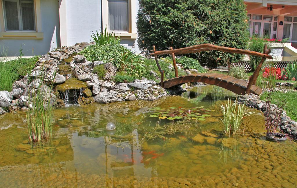 Hotel Prezident Palić المظهر الخارجي الصورة