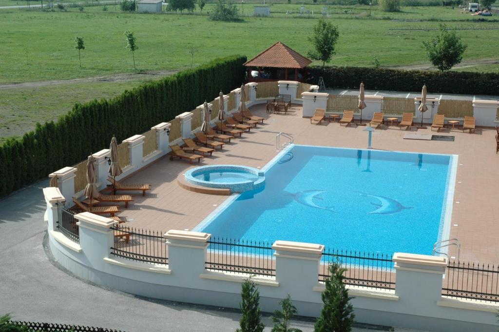 Hotel Prezident Palić المظهر الخارجي الصورة