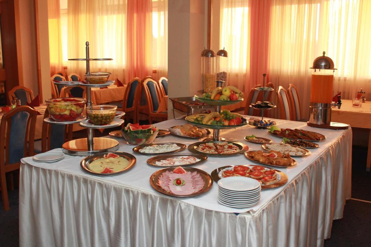 Hotel Prezident Palić المظهر الخارجي الصورة