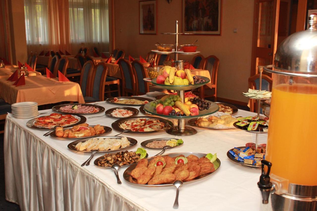 Hotel Prezident Palić المظهر الخارجي الصورة